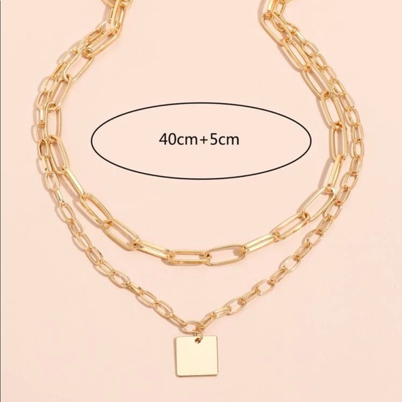 ✨Geometric Gold Layered Necklace (Boutique) - Picture 4 of 6